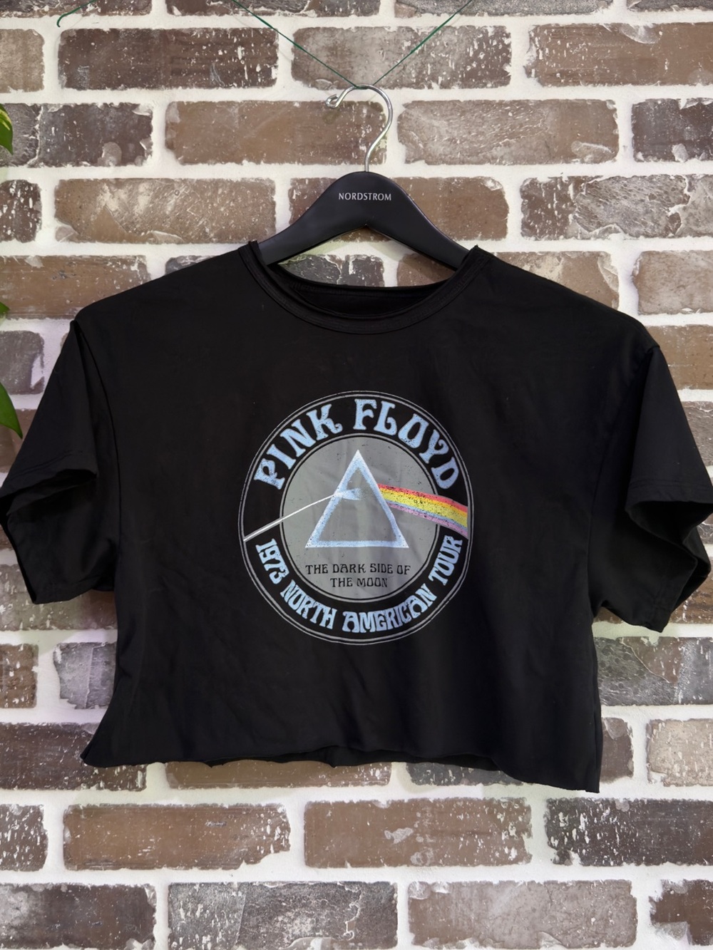 Pink Floyd Black 'Dark Side of the Moon' Crop Top with Prism Graphic